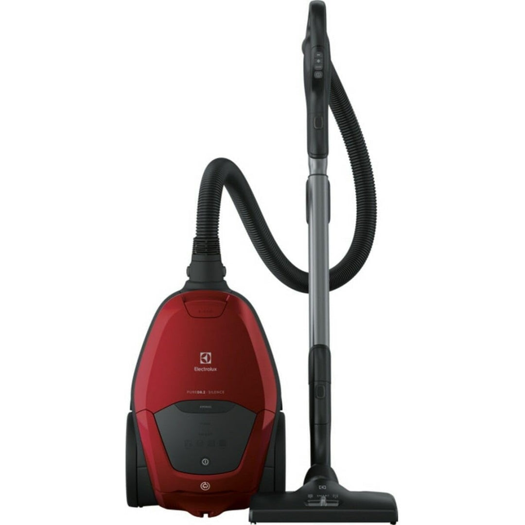 Cet aspirateur au format traineau associe l'entretien des sols et la collecte de la poussiere