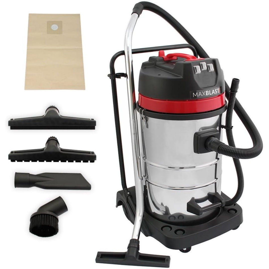 Aspirateur pour liquides et poussieres avec une puissance annoncee de 3000 W, coloris gris et noir