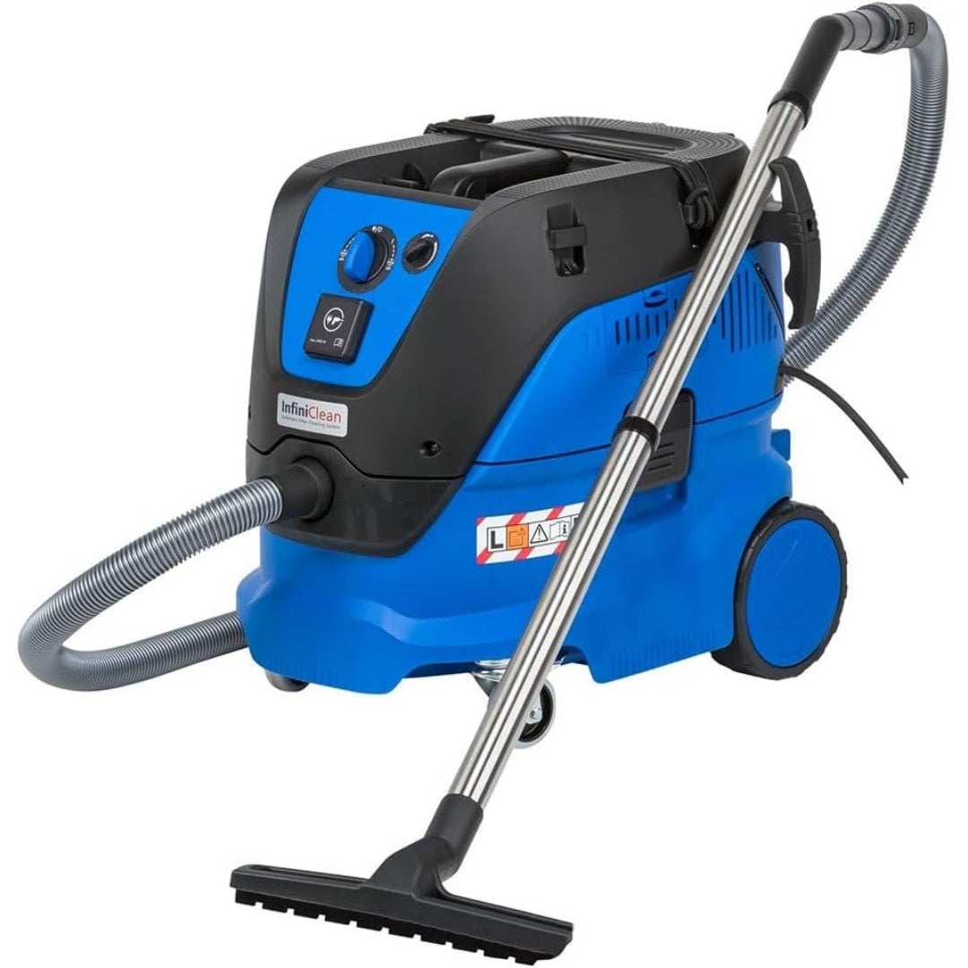 Aspirateur pour liquides et poussieres avec une tension annoncee de 230 V, coloris bleu