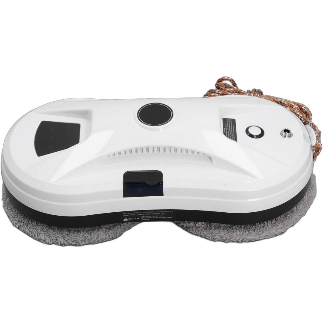 Robot aspirant autonome alliant une pulverisation integree et une technologie lithium ion