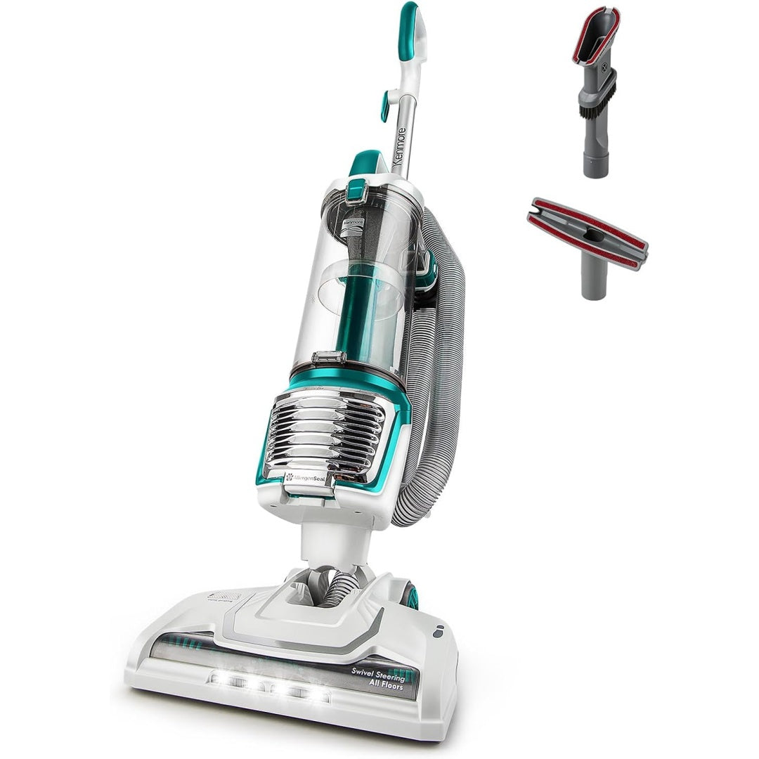 Cet aspirateur balai combine le nettoyage des tissus et une puissance annoncee de 1200 W
