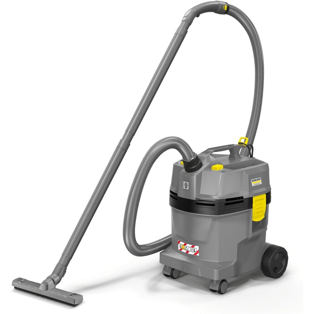 Cet aspirateur eau et poussiere combine une contenance annoncee de 22 l et une puissance annoncee de 1300 W