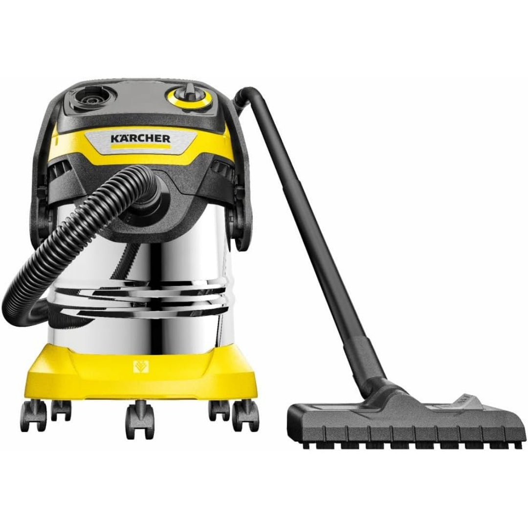 Cet aspirateur eau et poussiere combine un corps en acier inoxydable et l'entretien des habitacles